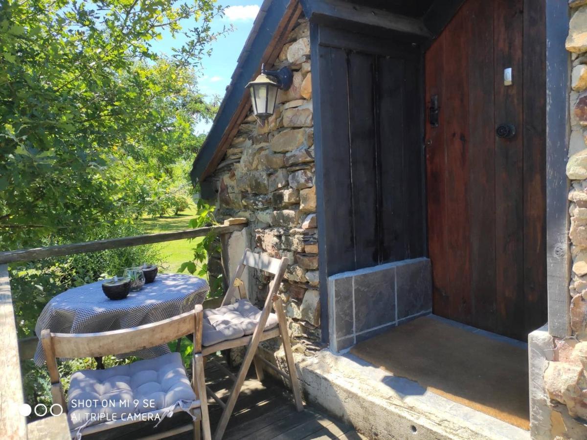 Gite Le Grenier Aux Portes De Broceliande Apartment Reminiac Luaran gambar