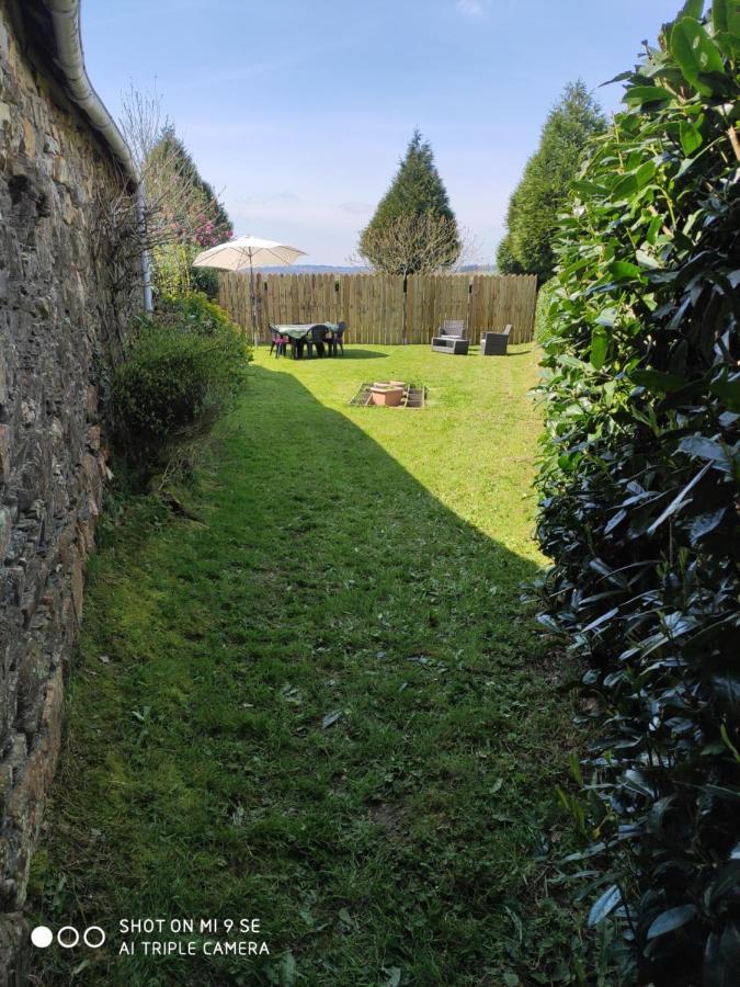 Gite Le Grenier Aux Portes De Broceliande Apartment Reminiac Luaran gambar